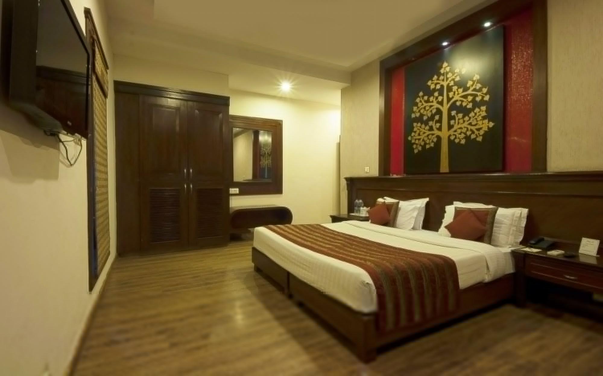 Siris 18 Hotel Gurgaon Exterior photo